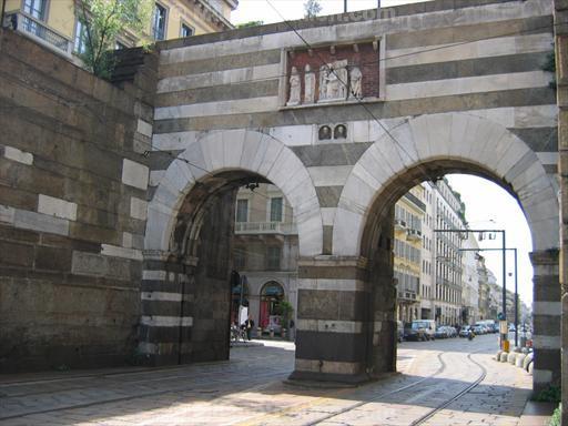 Archi di Porta Nuova in Via Manzoni